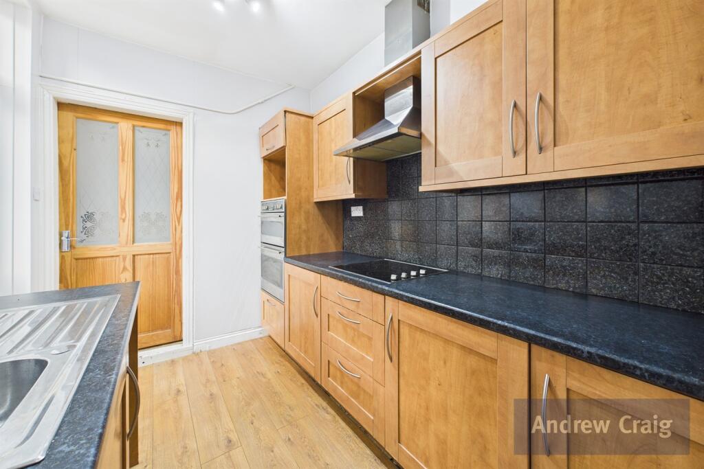 2-bed flat on Sandringham Road, Roker, £94,950
