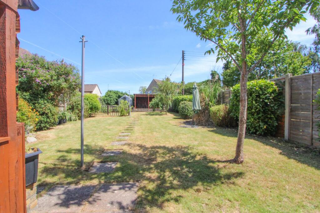Mead Road, Chipping Sodbury, BS37 - View 3