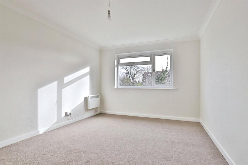 Apartment in Bournemouth - View 5