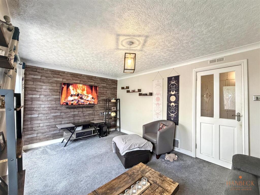 Broadstone Close, Bransholme, Hull - View 2