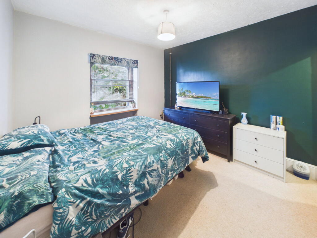Apartment in Torquay - View 5