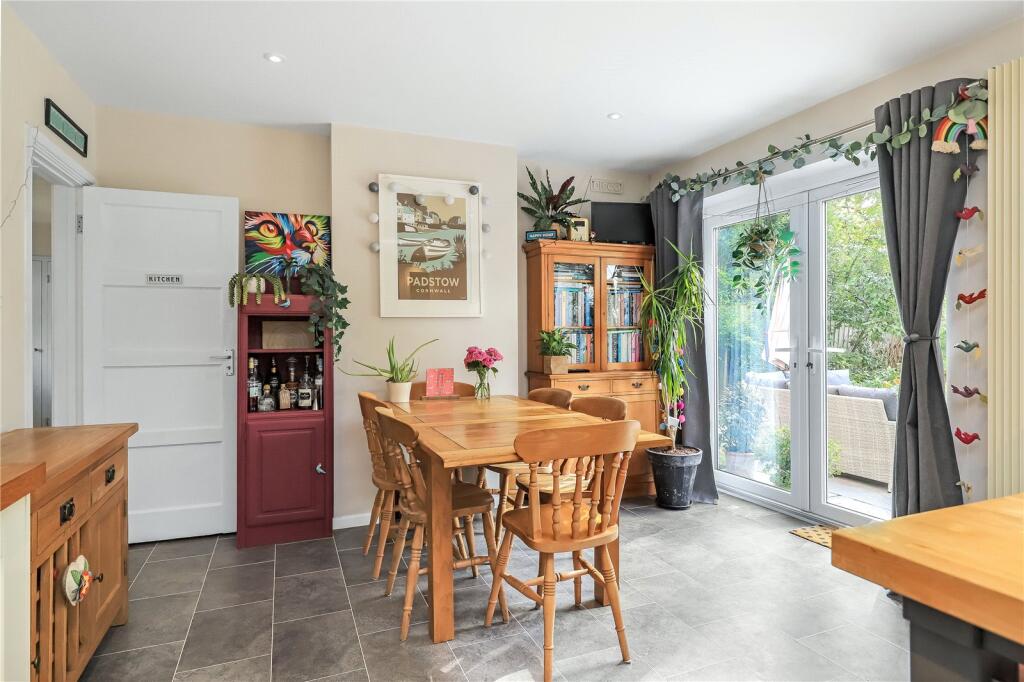 House in Salisbury, Bishopdown - View 4