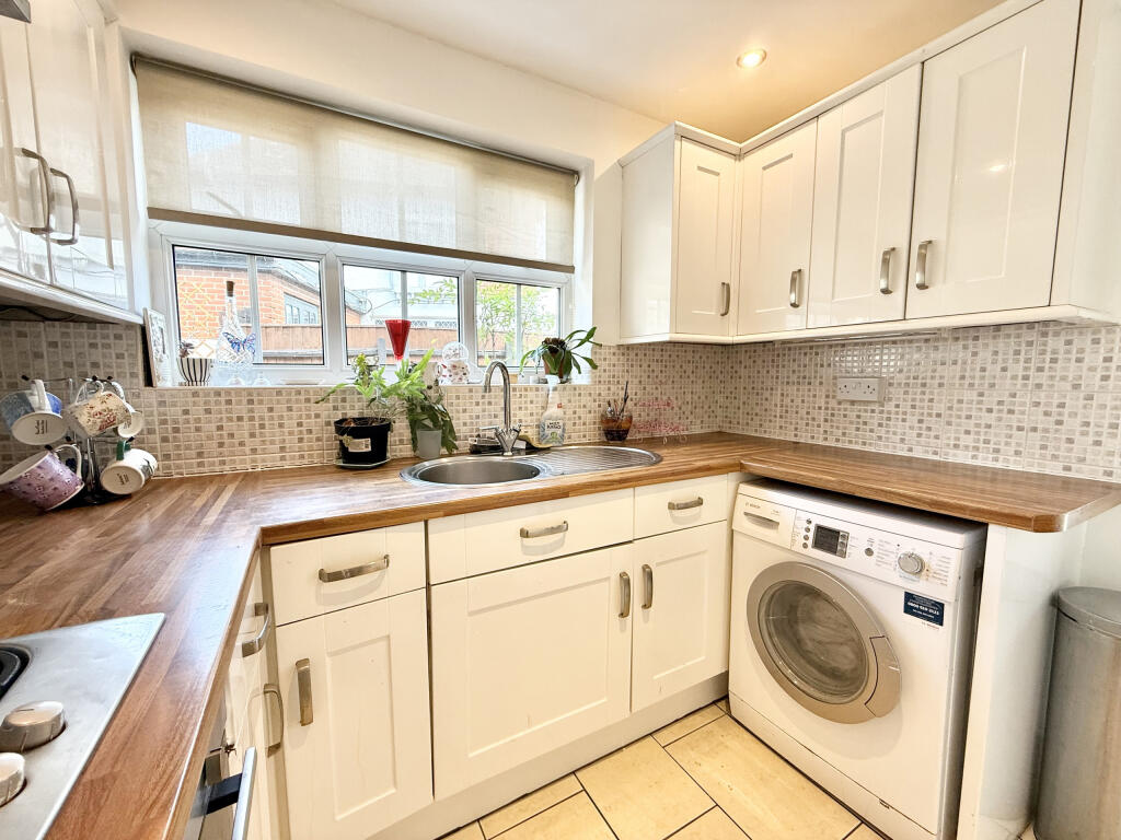 Station Road, West Moors, Dorset, BH22 photo 4