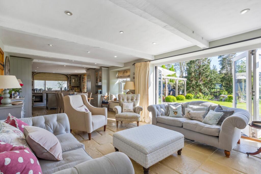 House in Wedmore, Somerset - View 2