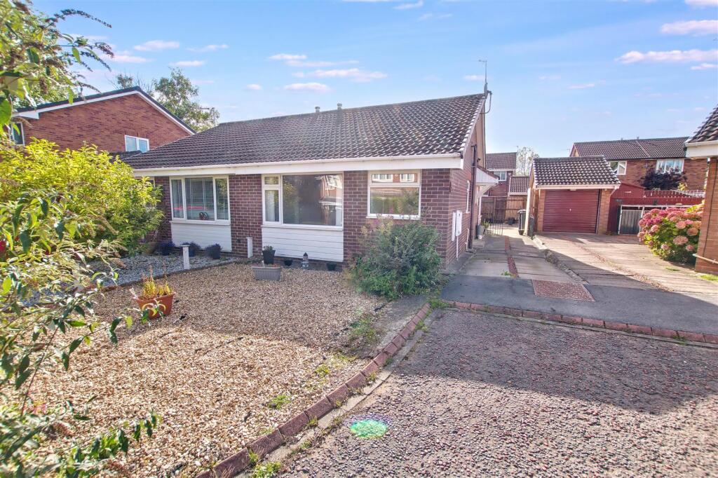 Main image of property: Alnwick Grove, Woodham