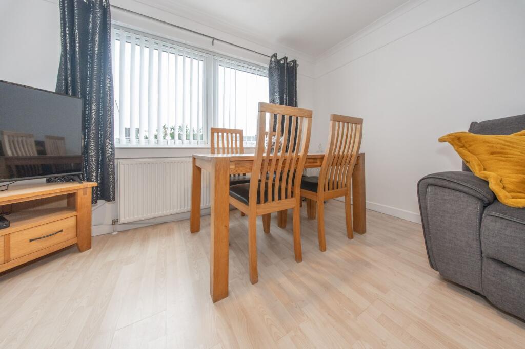 House in Livingston, Deans - View 6