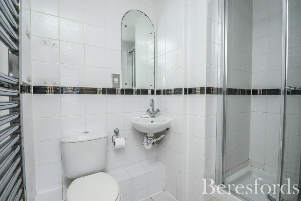Apartment in Chelmsford - View 5
