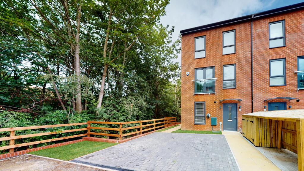 Main image of property: Copper Beech Court, Horsforth