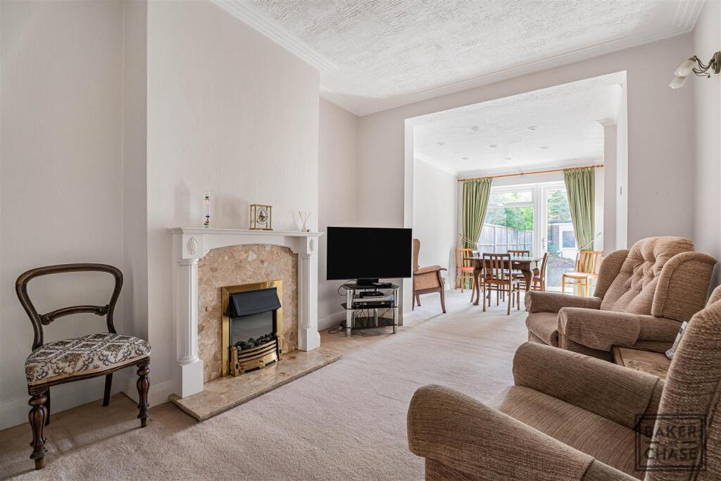 House in Enfield - View 5
