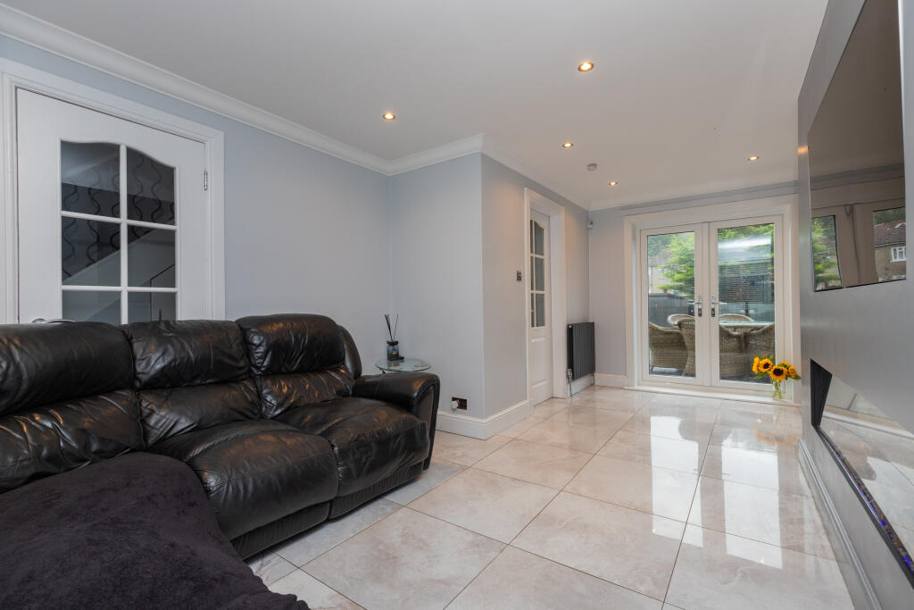 House in Paisley - View 5