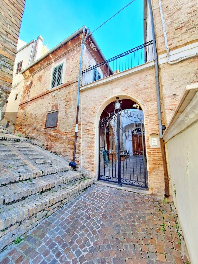 Main image of property: Abruzzo, Pescara, Penne