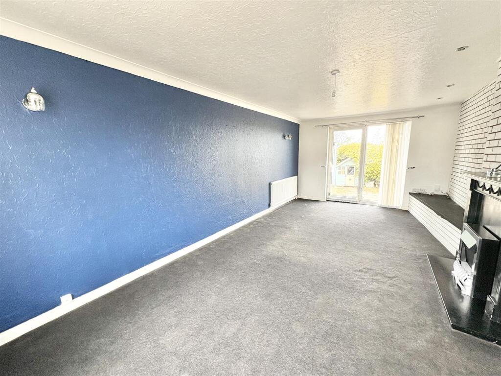 Woburn Avenue, Kirkby-In-Ashfield, Nottingham photo 5