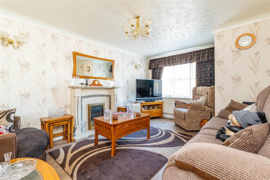 House in Chorley, Eaves Green - View 5