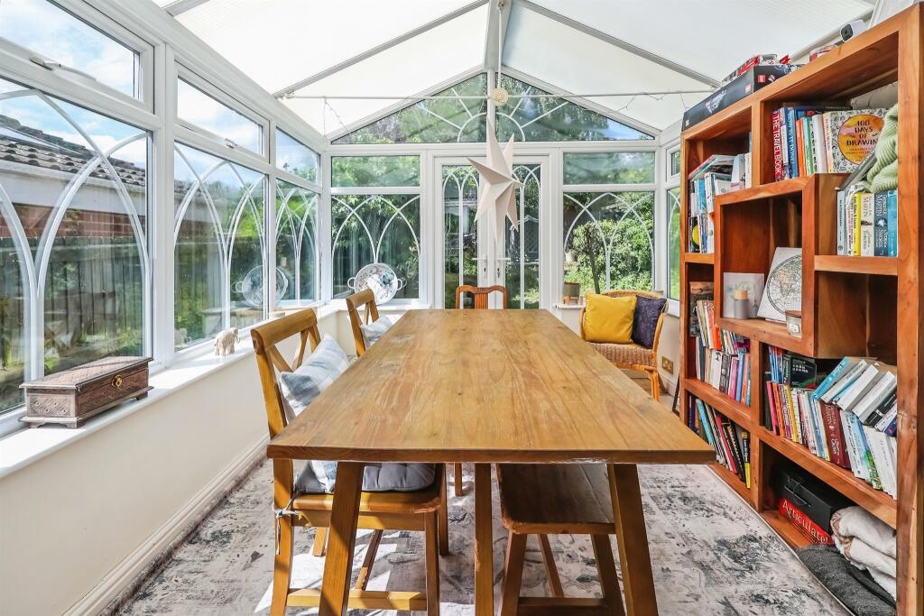 House in Nottingham, Rise Park - More