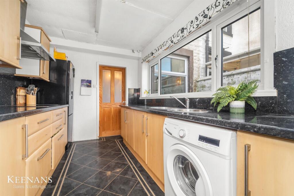 Additional image 5 of Raglan Road, Burnley