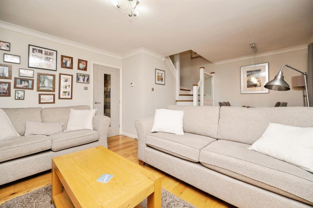 House in Dudley, West Midlands - More