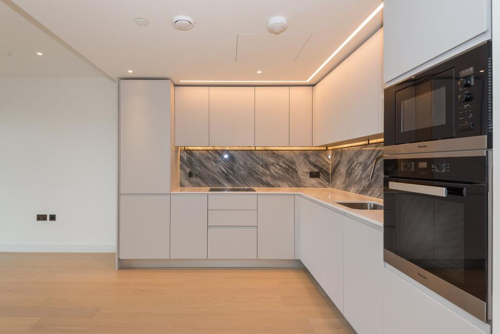 Apartment in London - View 4