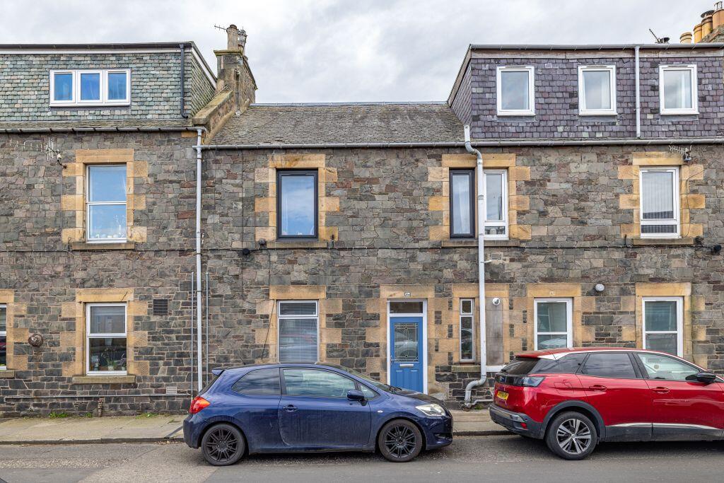 Main image of property: 264 Gala Park, Galashiels, TD1 1HQ