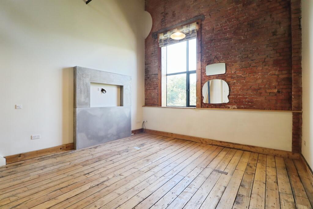 Apartment in Cardiff - View 4