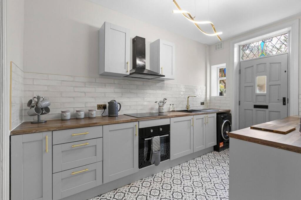 House in Leeds - View 3