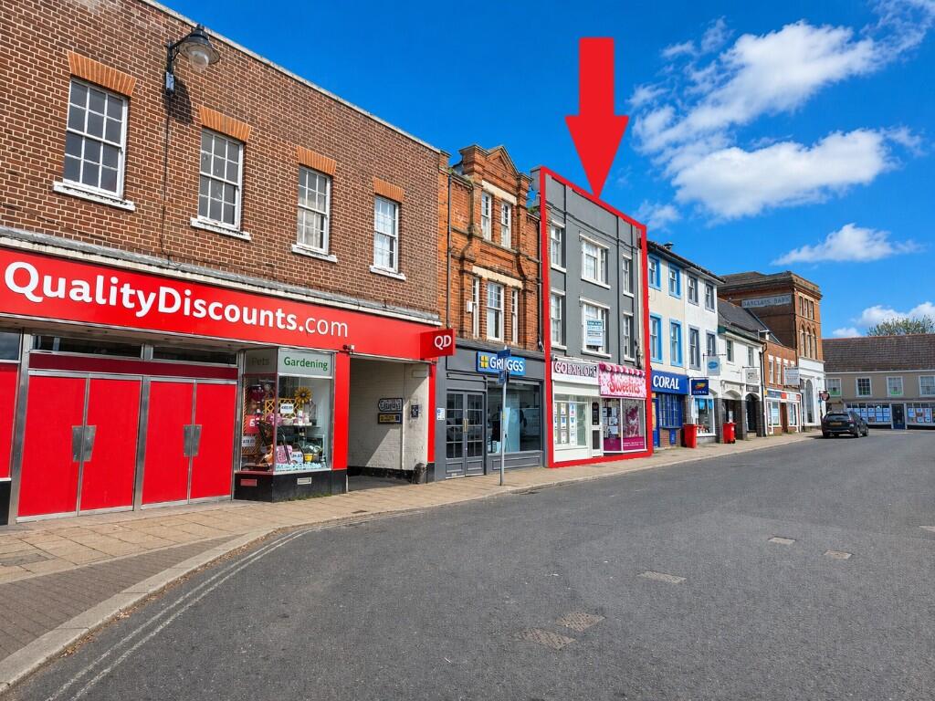 Main image of property: 15 New Market, Beccles, Suffolk, NR34