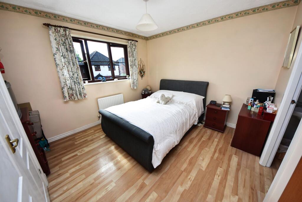 House in Cherwell, Grimsbury, Banbury - More