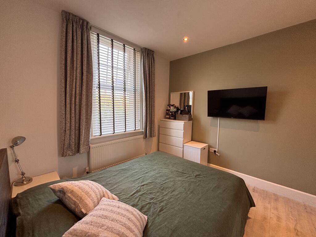 Apartment in Bournemouth - More