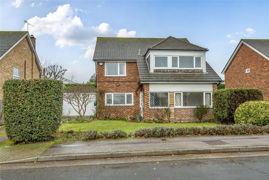 Main image of property: Aycliffe Close, Bromley