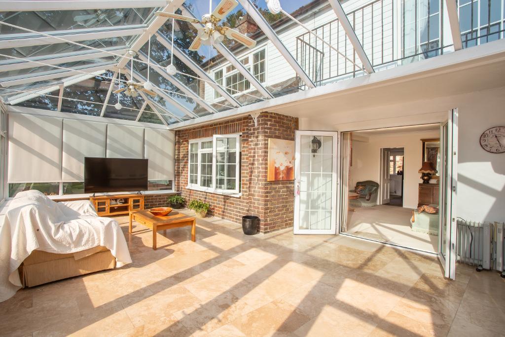 House in Rother, Etchingham - View 4