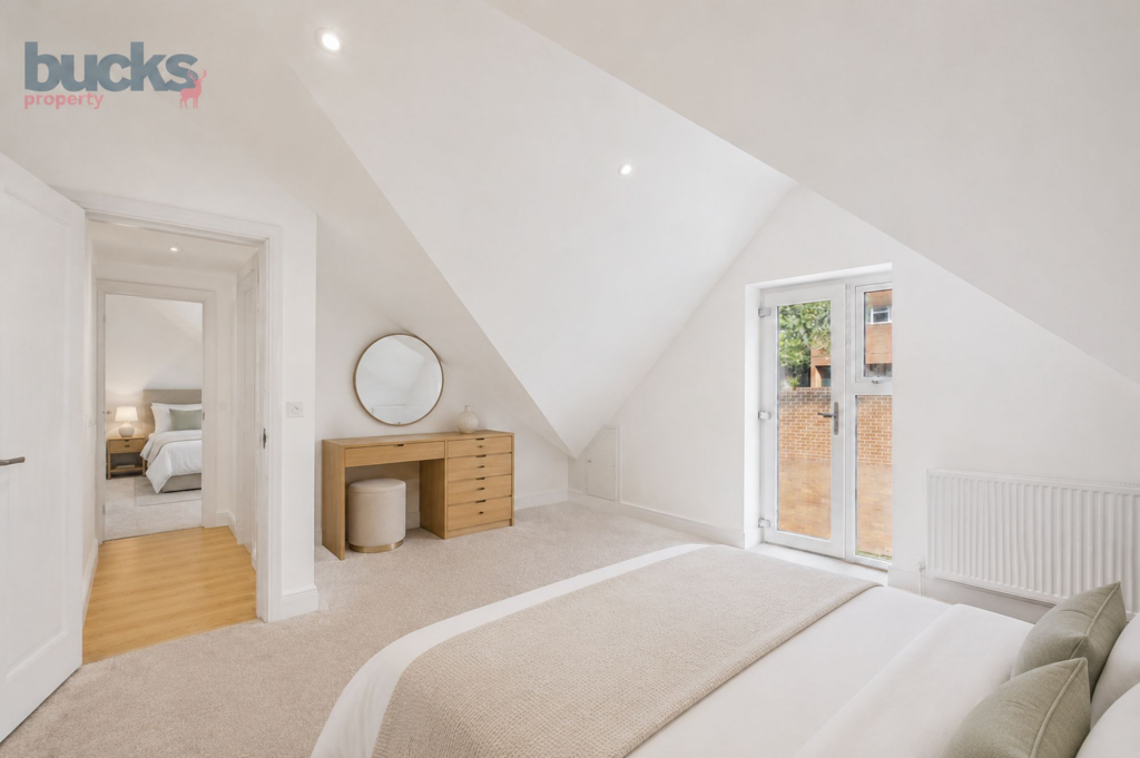 Apartment in Hemel Hempstead - View 5