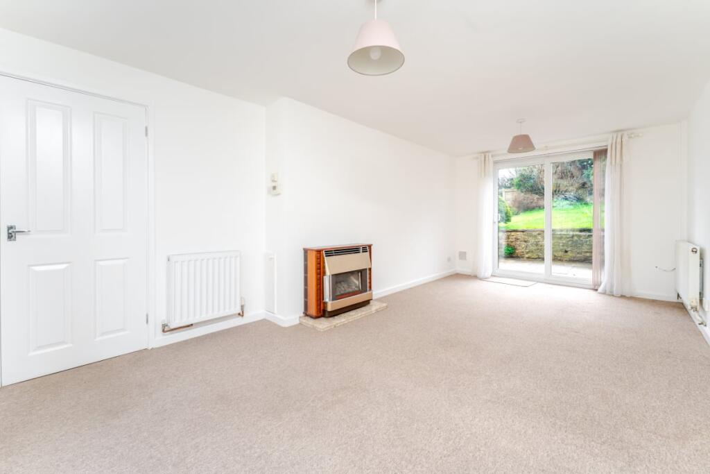 Eleanor Close, Twerton, BA2 photo 2
