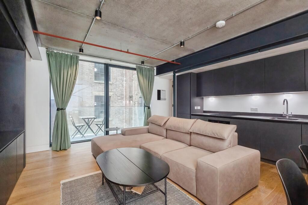 Apartment in Manchester - View 2
