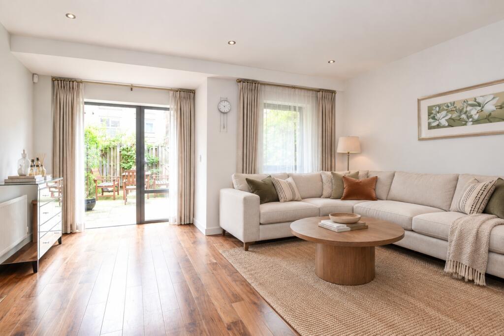 Main image of property: Elbe Street, Fulham, London, SW6
