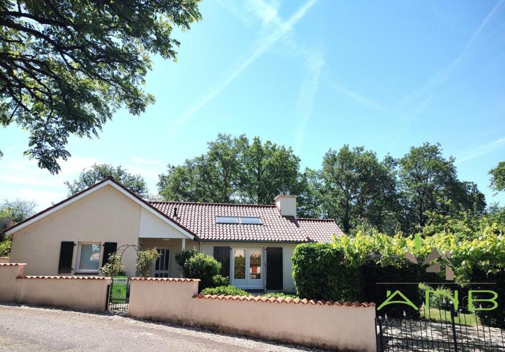 Main image of property: Poitou-Charentes, Charente, Écuras