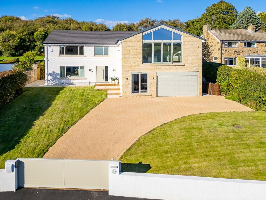 Main image of property: Congreve Way, Bardsey, Leeds, West Yorkshire, LS17