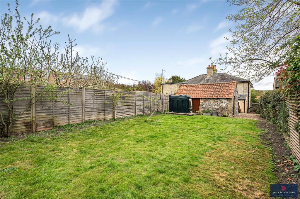 House in West Suffolk, Moulton - View 3