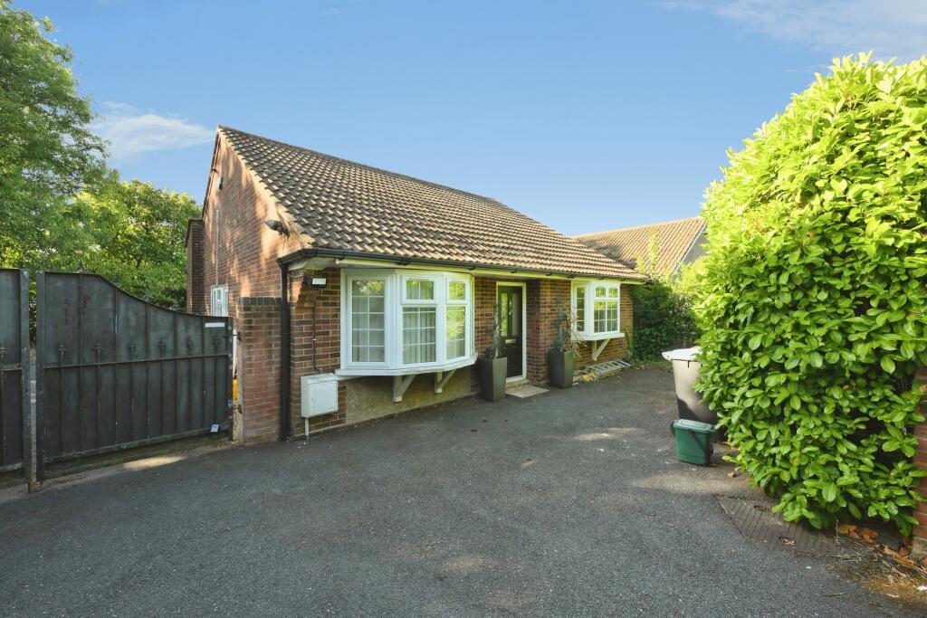 Briars Lane, Hatfield, AL10