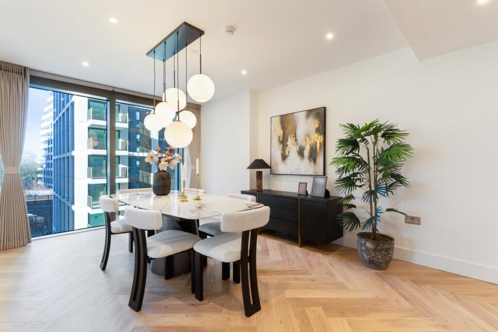 Apartment in London - View 3