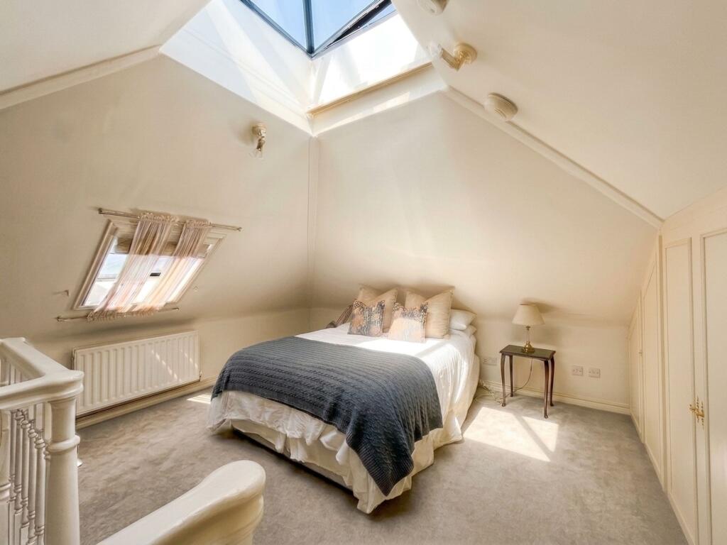 Grace Avenue, Shenley, WD7 photo 5