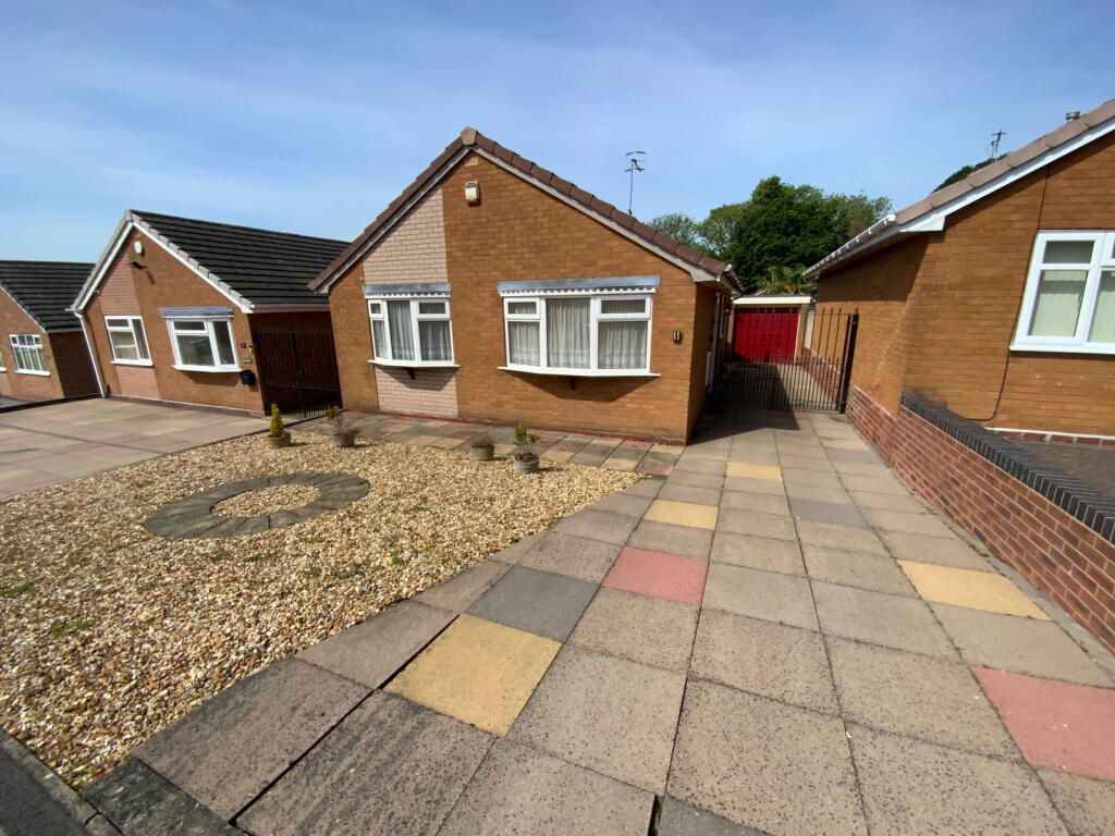 Hadendale, Cradley Heath, B64 7JW