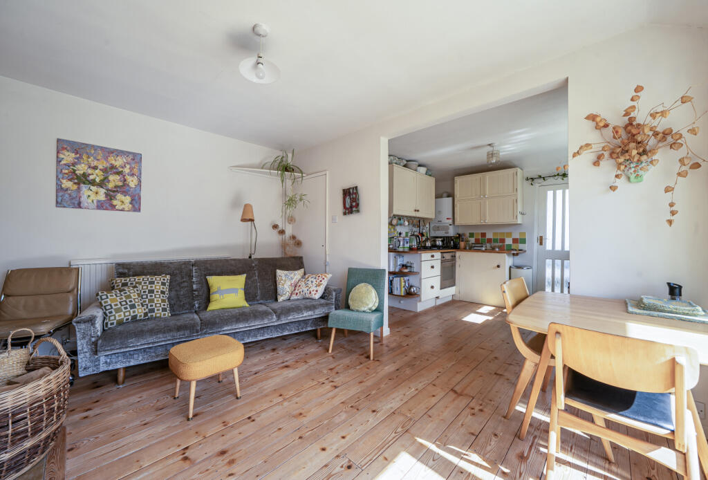 Stringers Close, STROUD, Gloucestershire, GL5 - View 4
