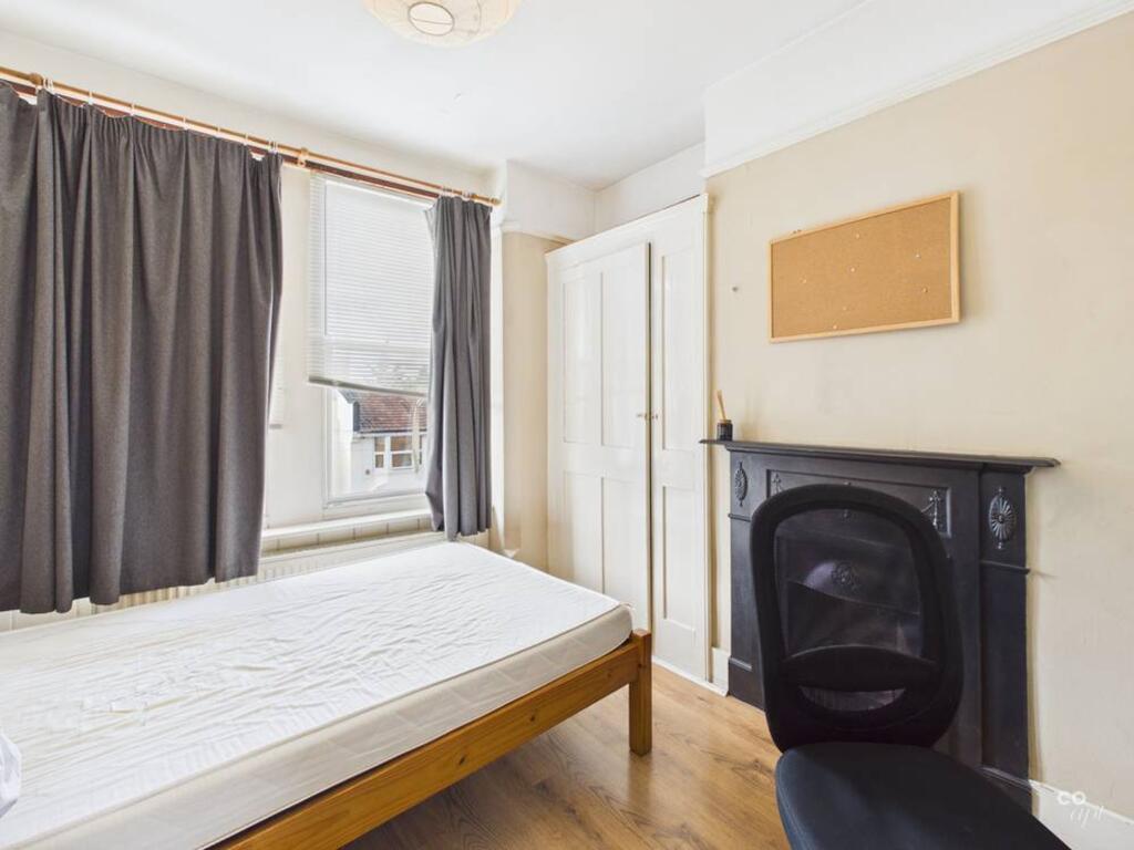 4 bedroom terraced house for rent