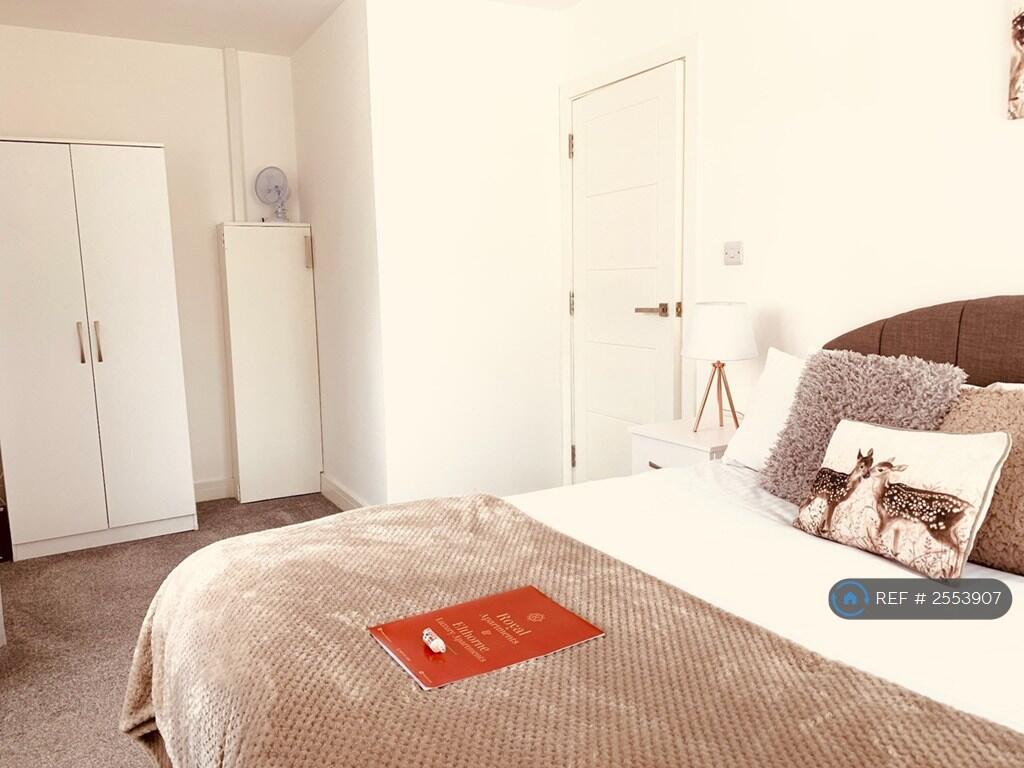 Main image of property: Elthorne Road, Uxbridge, UB8