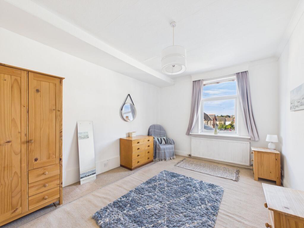 Apartment in Torquay - View 4