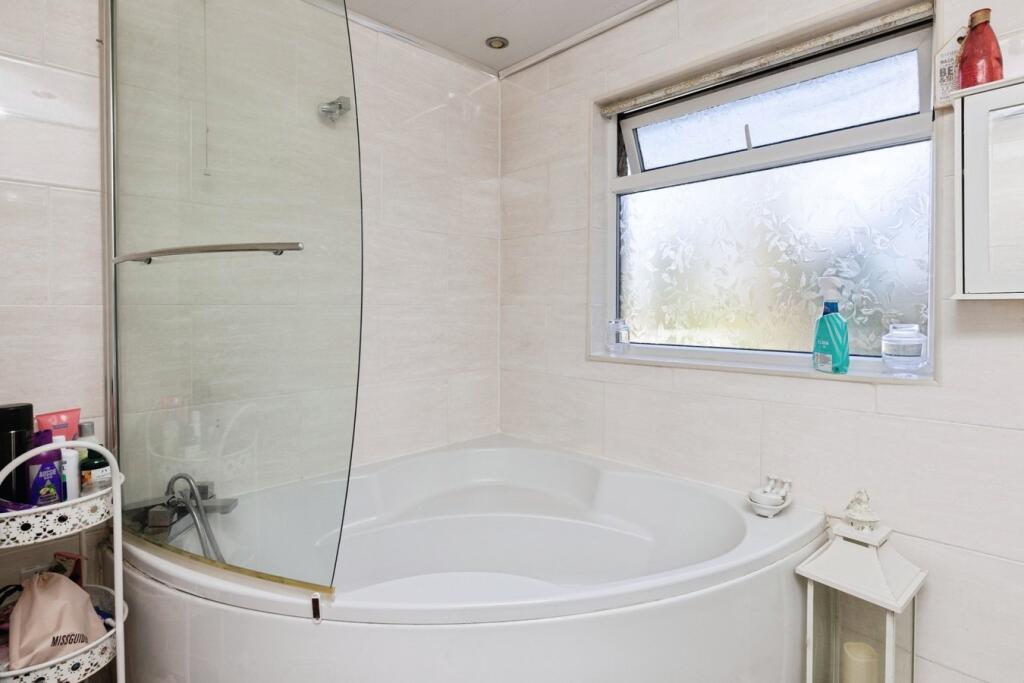 Additional image 16 of Toller Grove, Bradford, BD9