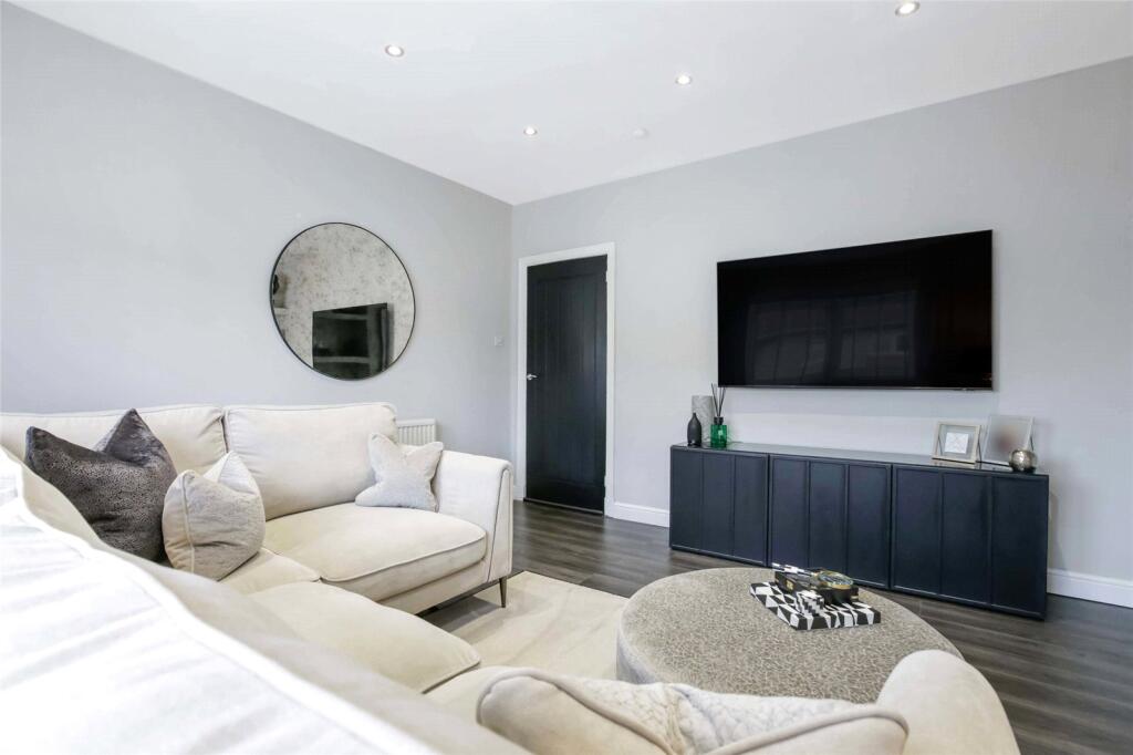 Apartment in Glasgow - More