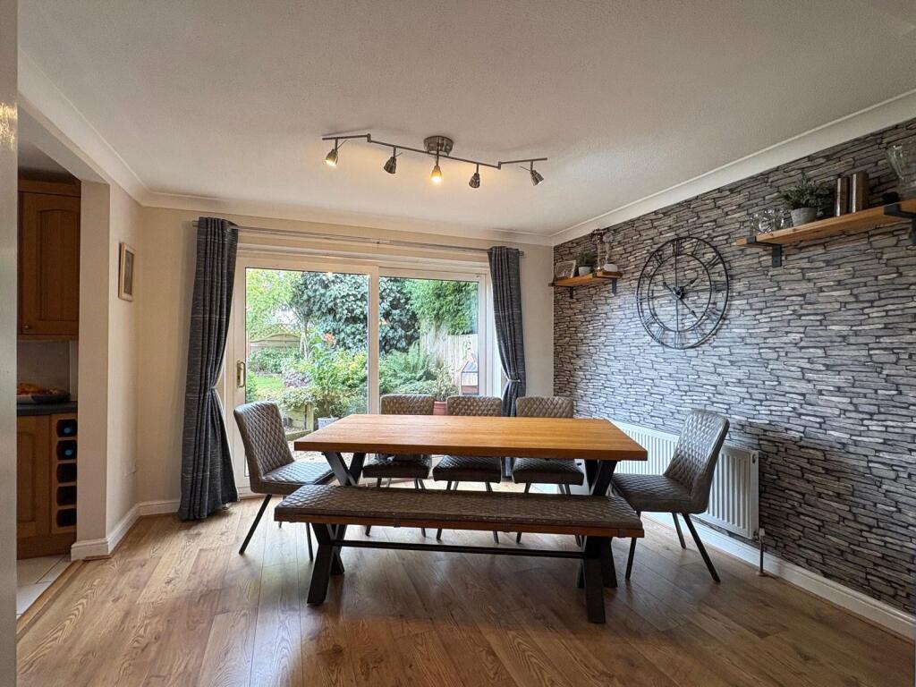 House in Watford - View 5