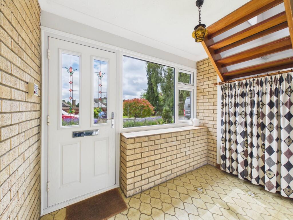 Resthaven Road, Wootton NN4 - View 5