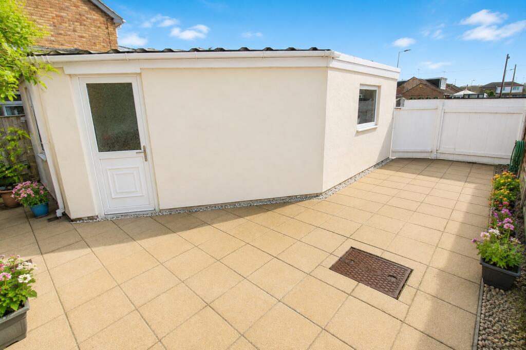 House in Hull, Bransholme - View 3
