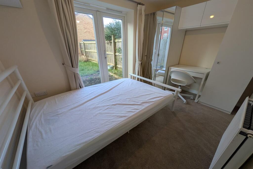 Main image of property: Room 2, Cartwright Way, Beeston, NG9 1RL